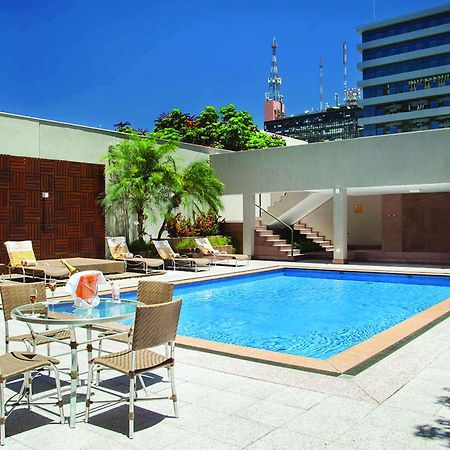 Windsor Plaza Brasilia Ξενοδοχείο Εξωτερικό φωτογραφία The pool at the hotel
