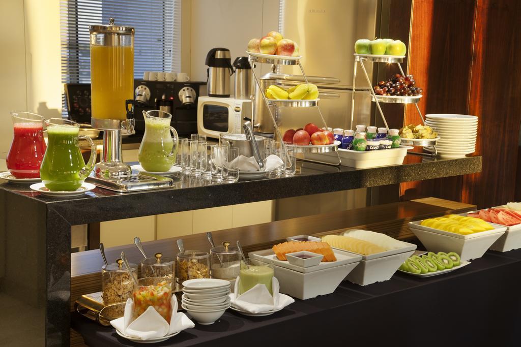 Windsor Plaza Brasilia Ξενοδοχείο Εξωτερικό φωτογραφία A breakfast buffet