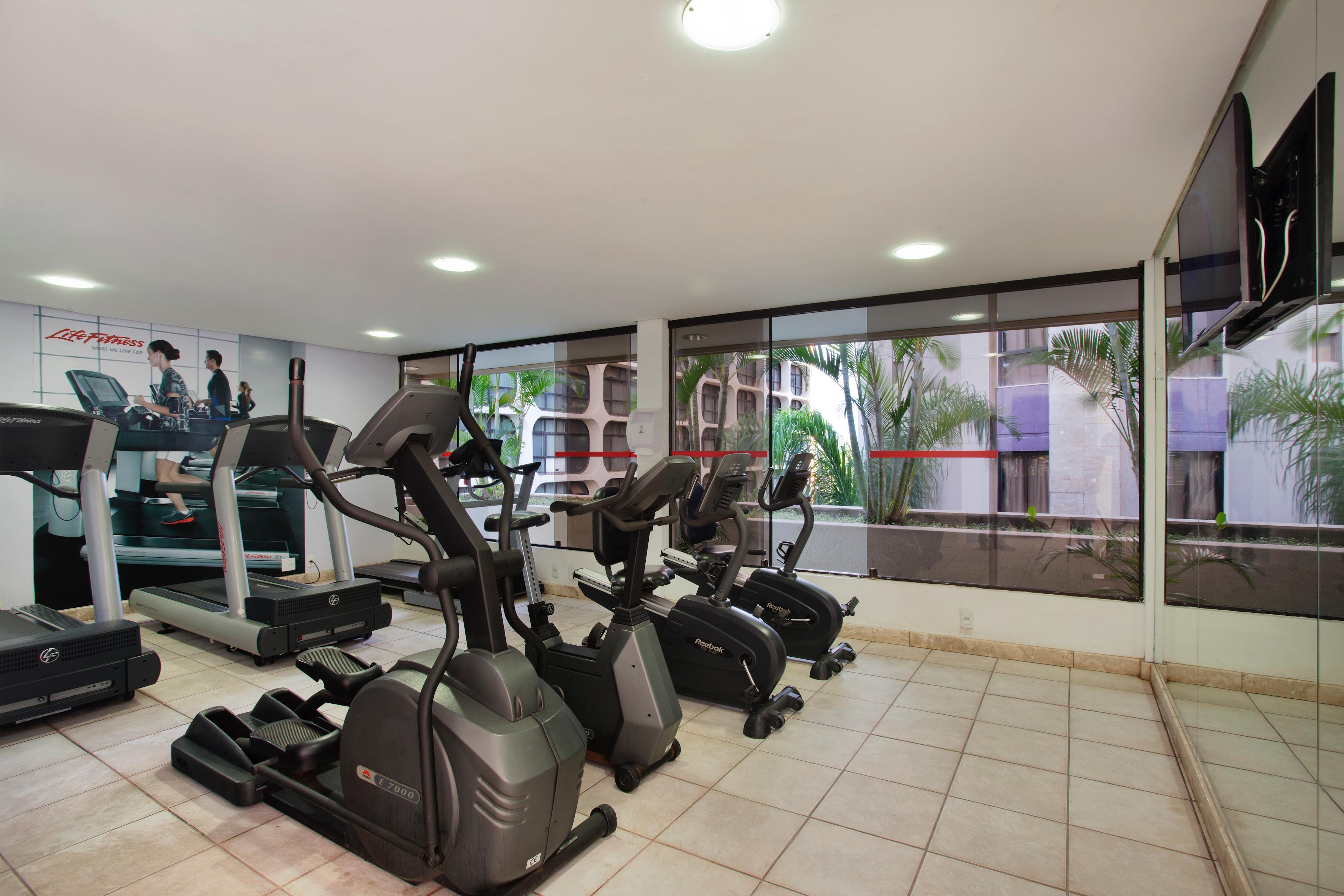 Windsor Plaza Brasilia Ξενοδοχείο Εξωτερικό φωτογραφία The gym
